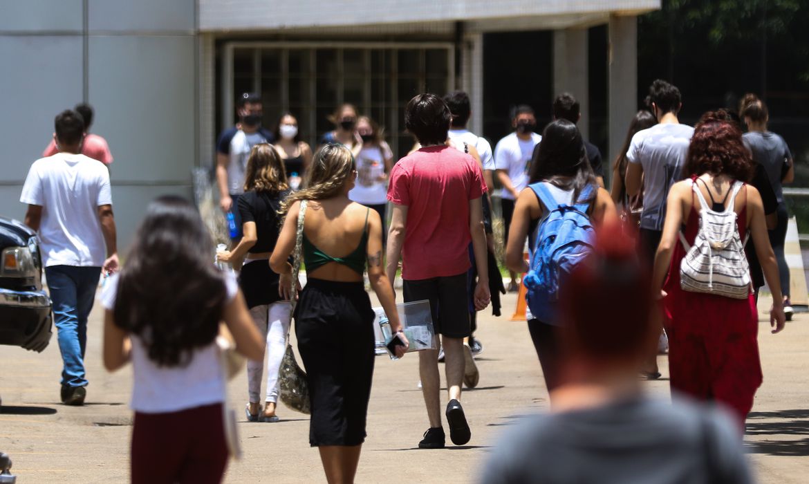 Cartão de confirmação do Enem será liberado nesta terça