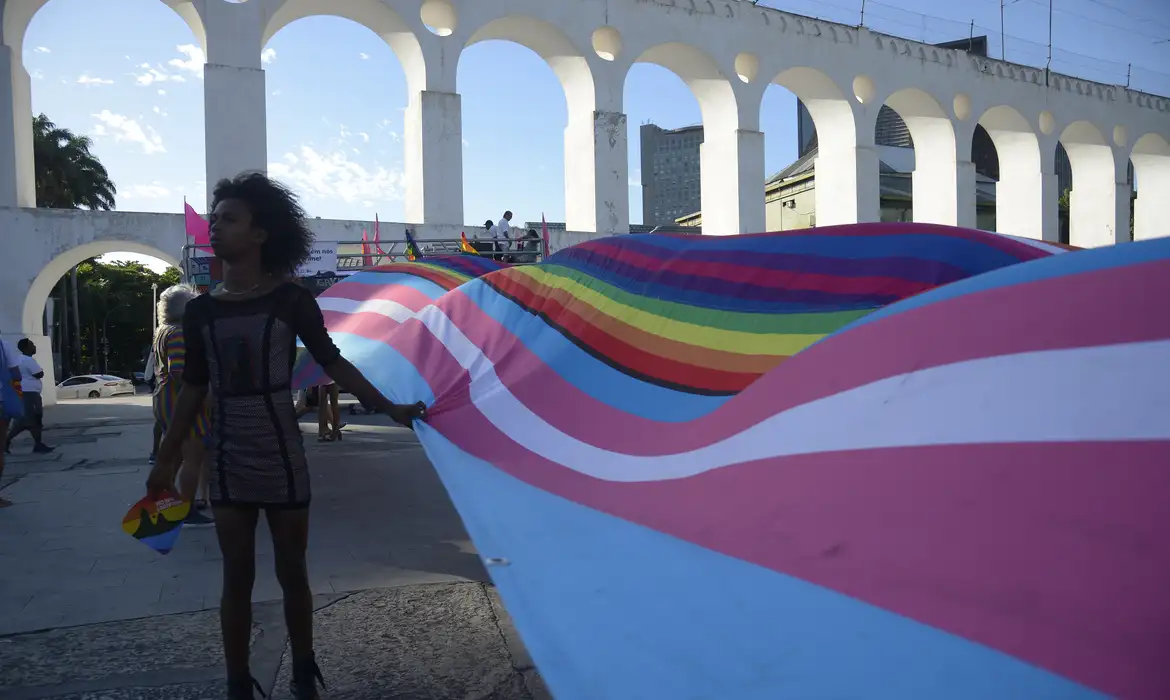 Comitê irá monitorar políticas contra violências a pessoas LGBTQIA+