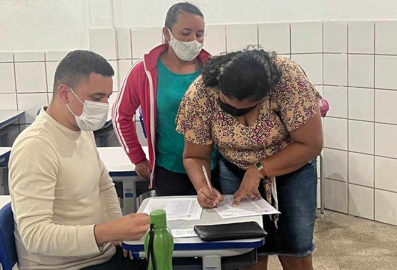 Comunidade escolar aprova implantação da primeira escola cívico-militar em Teresina