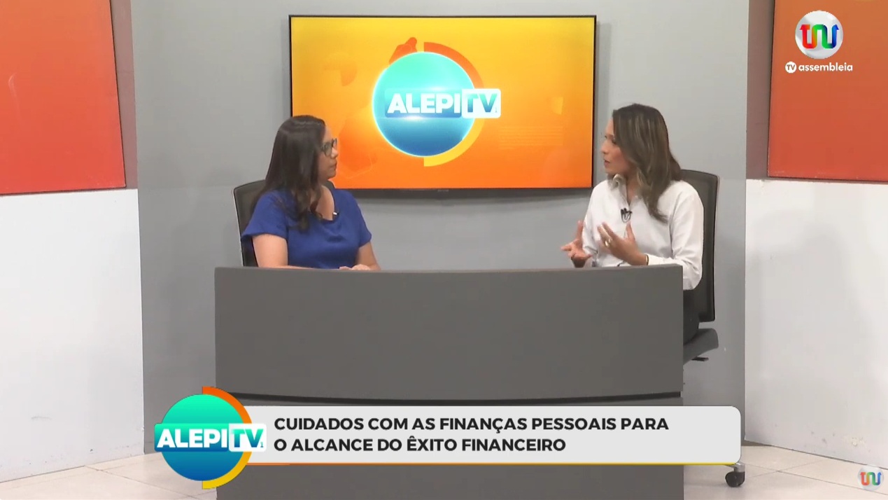 Contadora Tatyana Gouveia orienta sobre equilíbrio financeiro