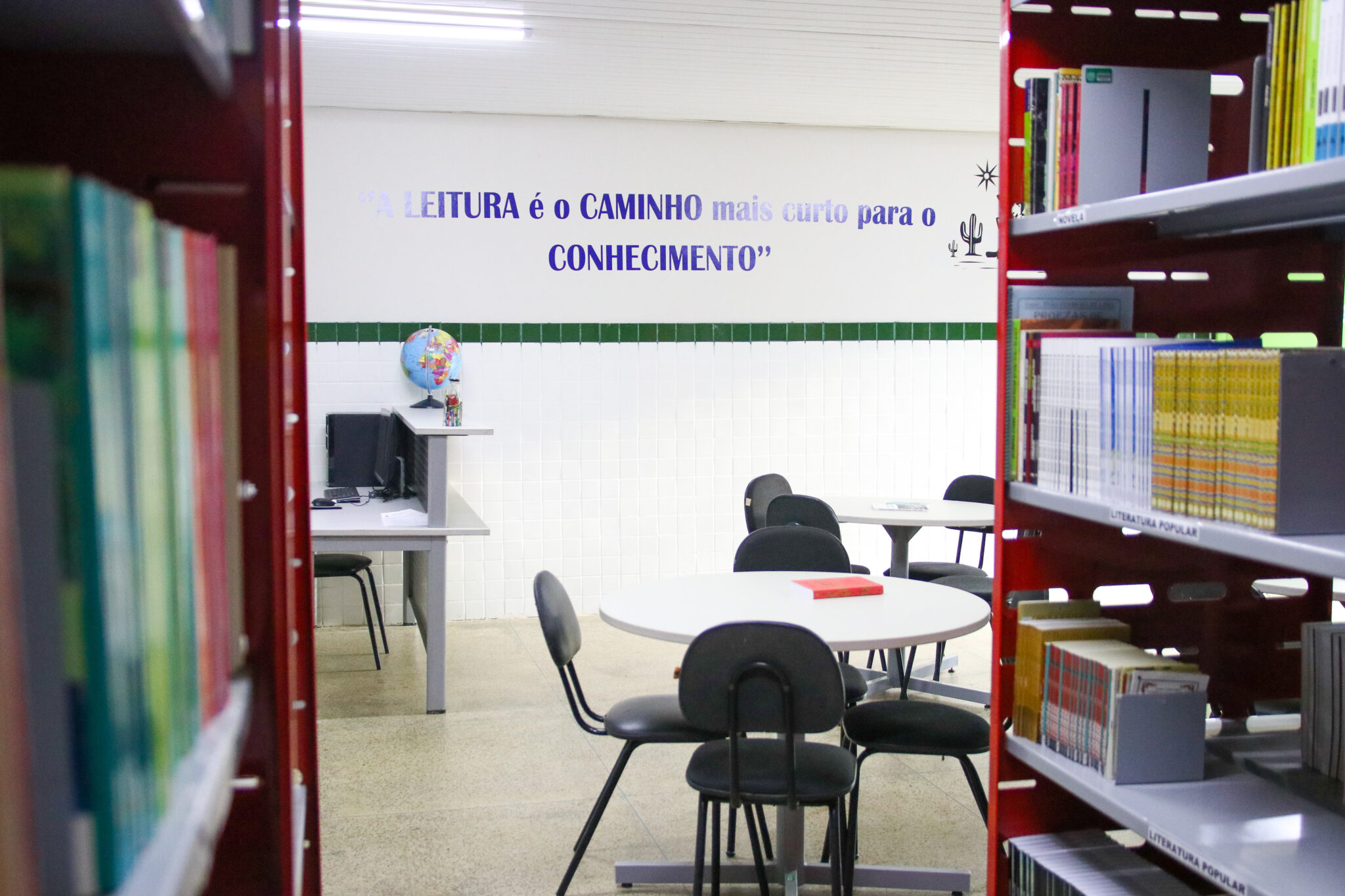 Dia do Livro Infantil - Programa incentiva acesso à leitura