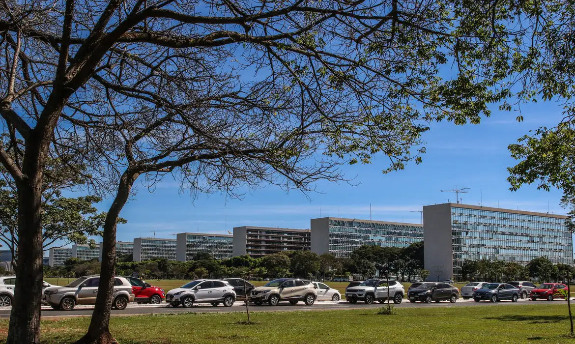 Engenheiros têm oportunidades em oito órgãos no concurso unificado