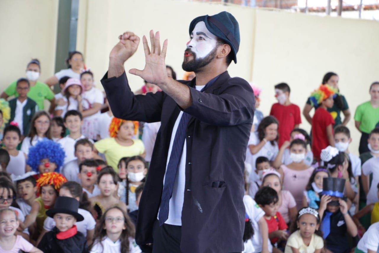 Espetáculo circense irá animar o Teatro João Paulo II