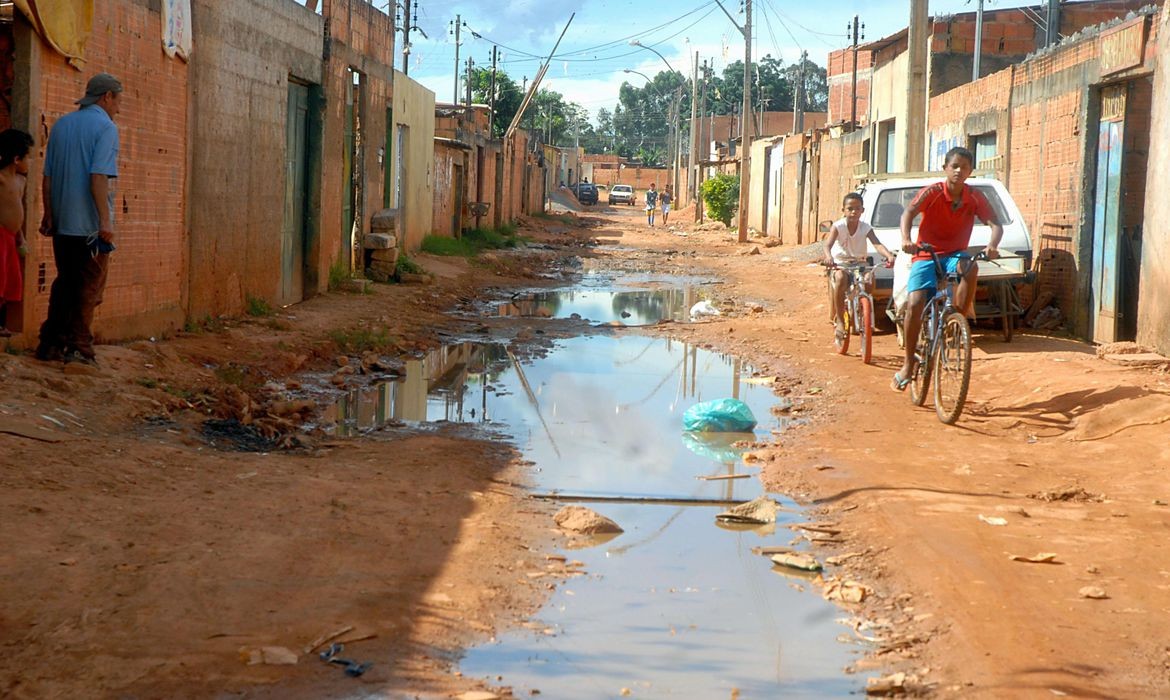 Falta de saneamento provocou 0,9% das mortes no país em uma década