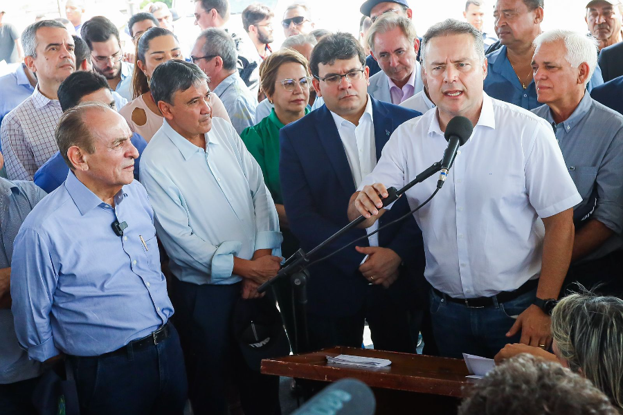 Governador e ministro inauguram viaduto do Mercado do Peixe