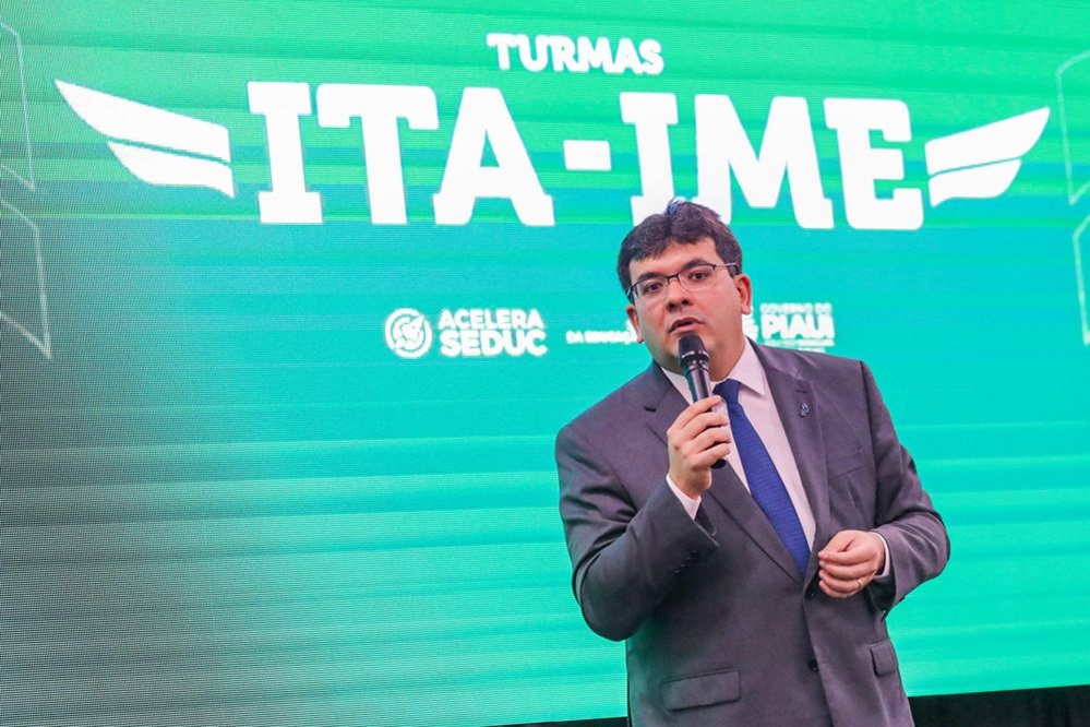 Governador participa da 1ª aula do preparatório para vestibular do ITA/IME