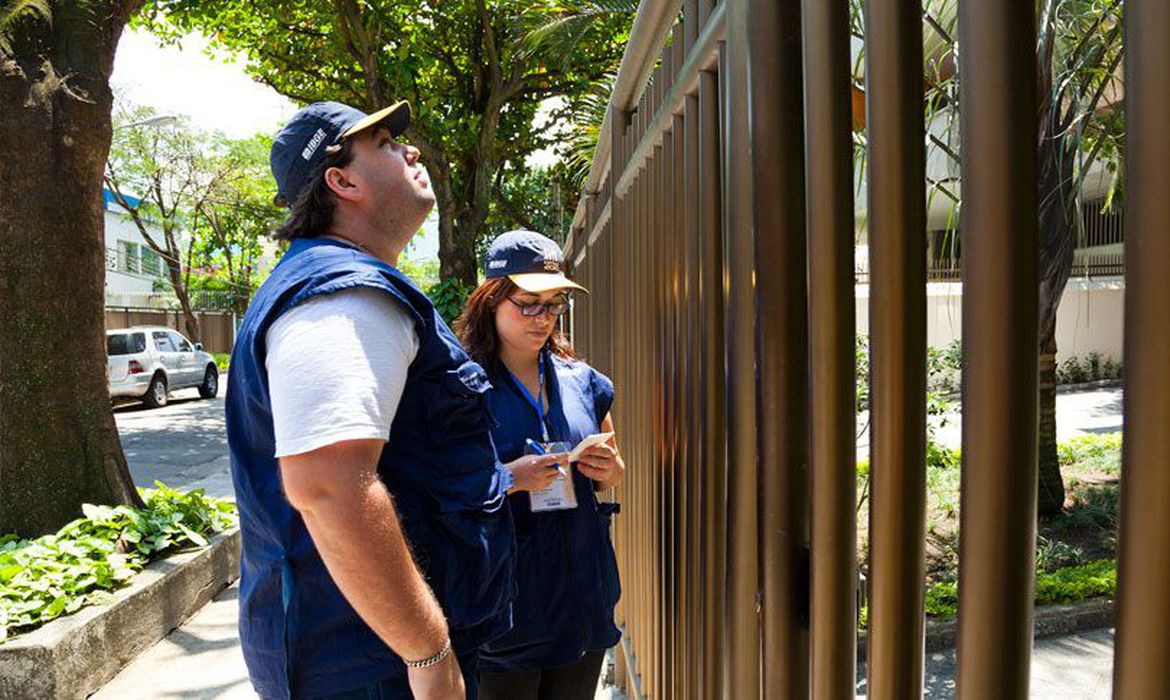 IBGE abre novo concurso para mais de 8 mil vagas