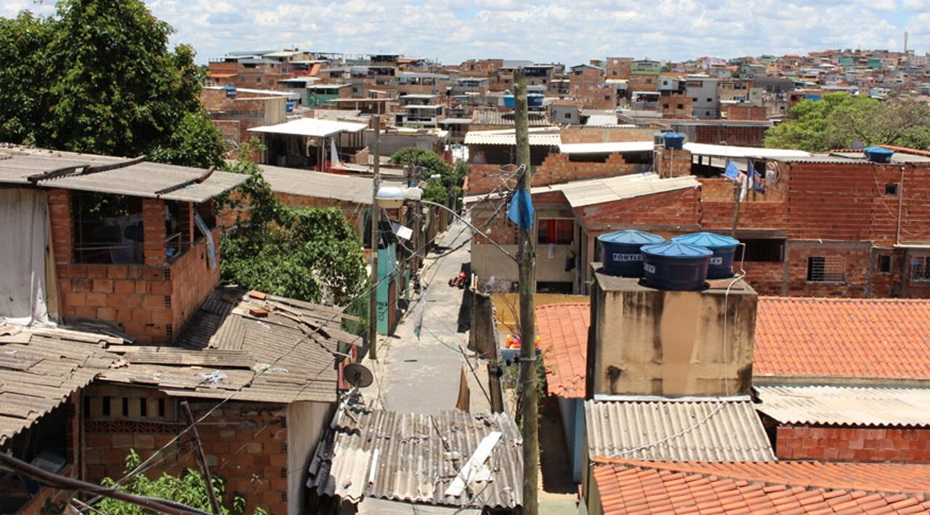 IBGE volta a adotar o termo 'favela' em censos e pesquisas