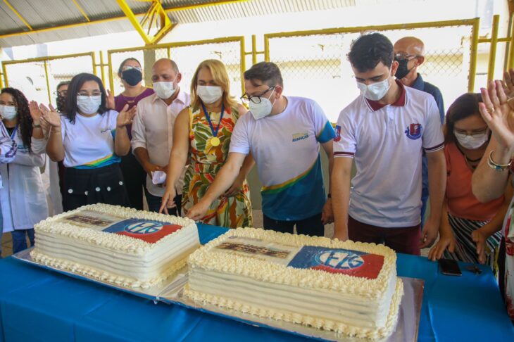 Liceu Piauiense comemora 176 anos de fundação com homenagem a estudantes