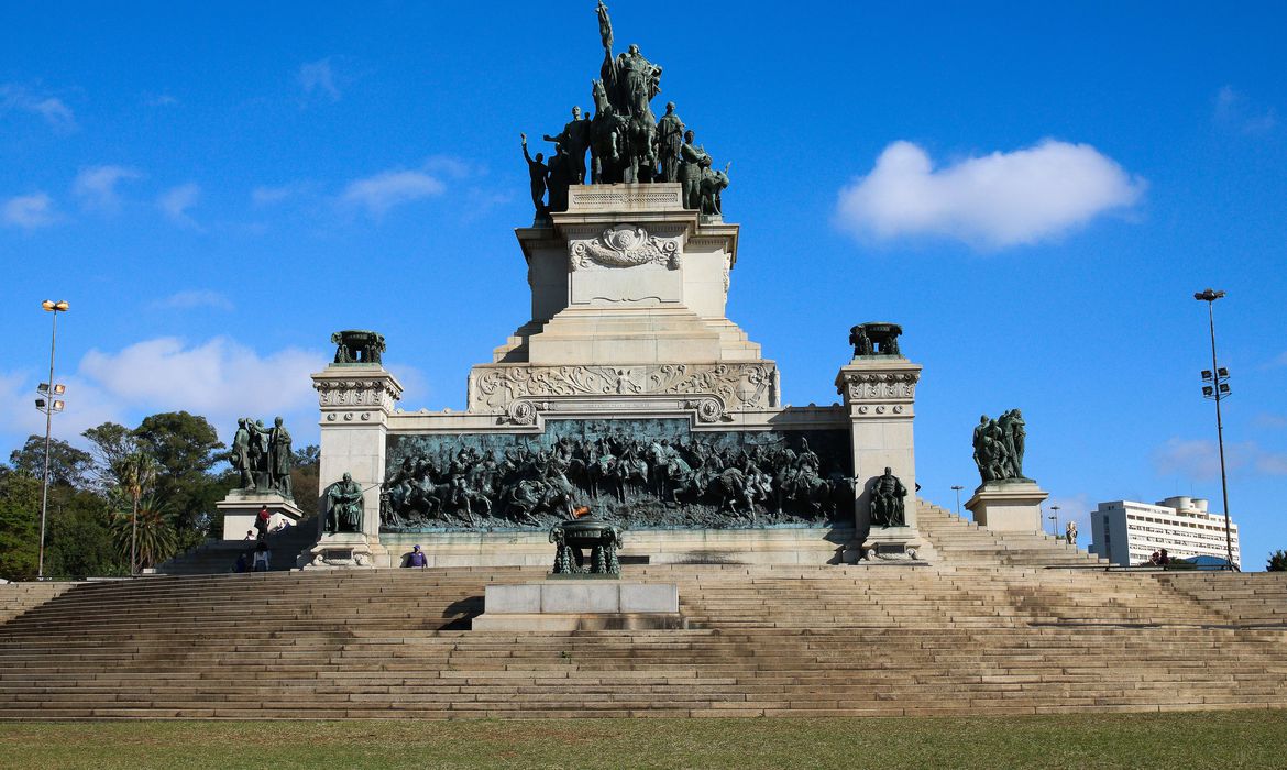 Lugares e monumentos contam a história do 7 de Setembro