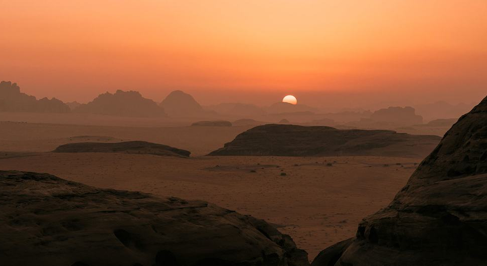 Mundo registra 11º mês seguido de temperaturas recordes