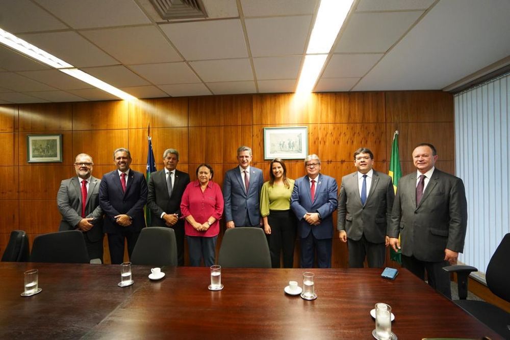 Nordeste firma cooperação para polo de hidrogênio verde