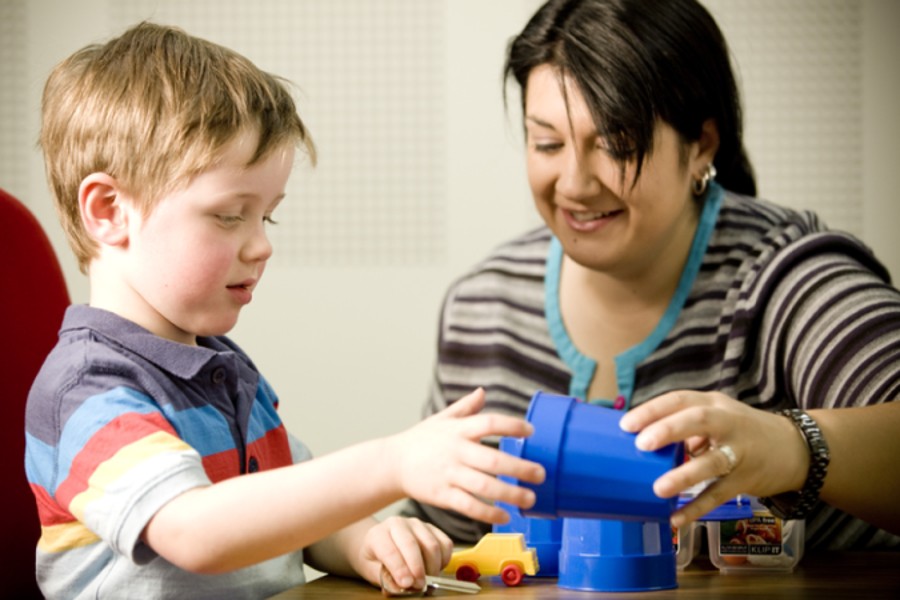 Nova ferramenta de triagem pode ajudar na detecção precoce do autismo