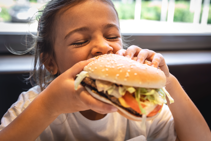 Obesidade infantil: obesos têm mais filhos com problema de peso