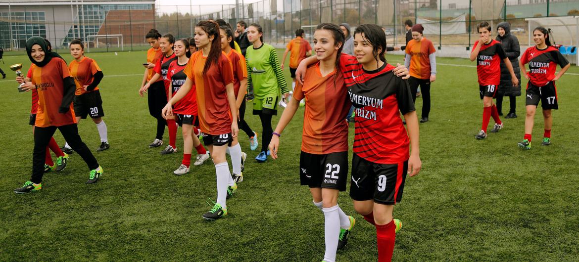 ONU combate discurso de ódio entre torcidas de futebol