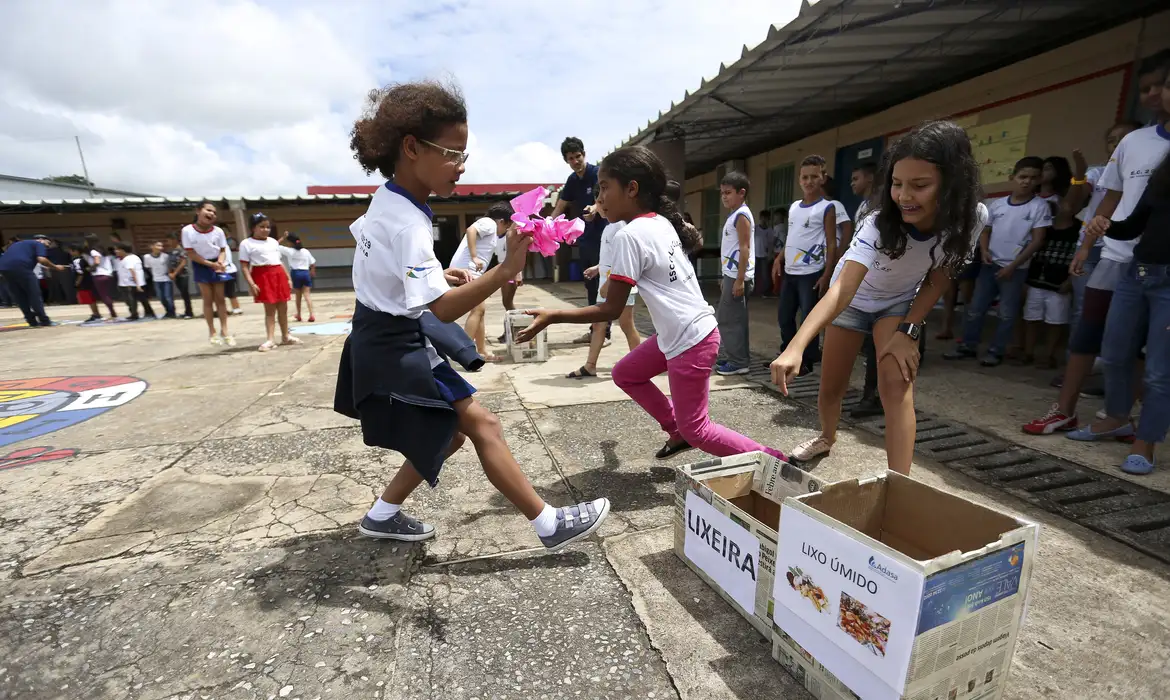 Parte do IR pode ser destinada para projetos voltados a crianças e adolescentes