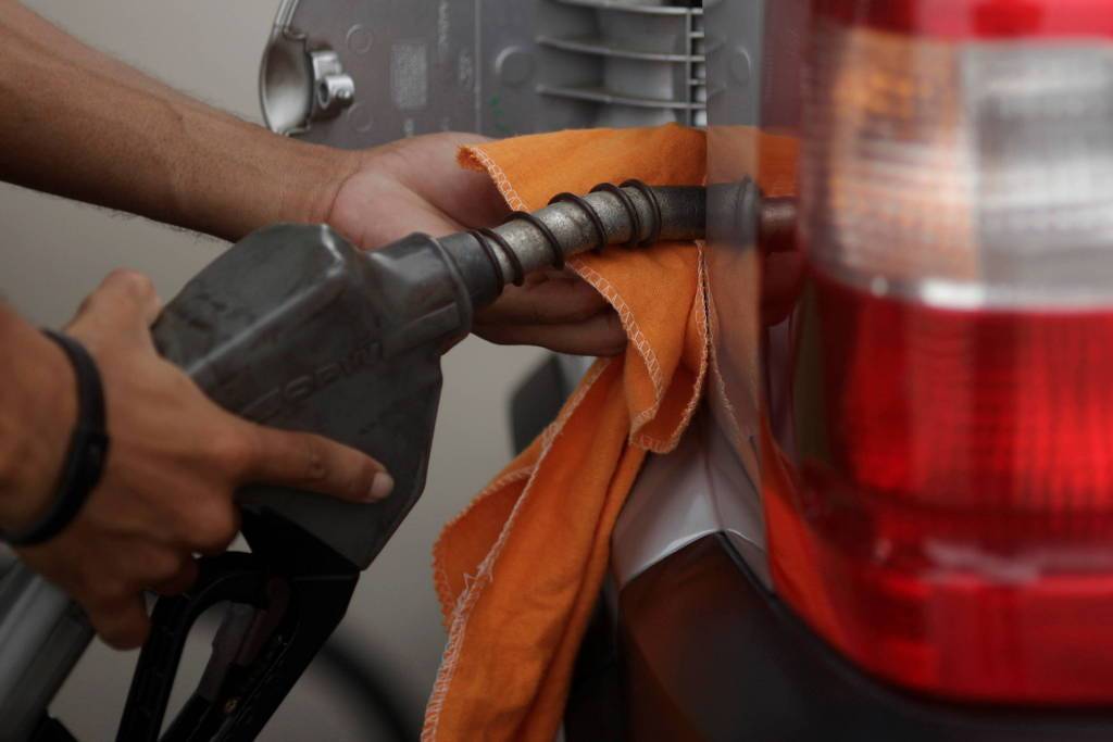 Postos terão que mostrar preço da gasolina com duas casas decimais