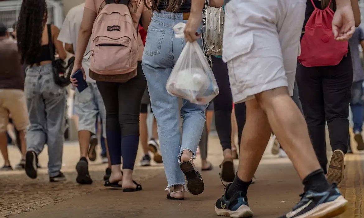 Prazo para solicitar reaplicação do Enem termina nesta sexta