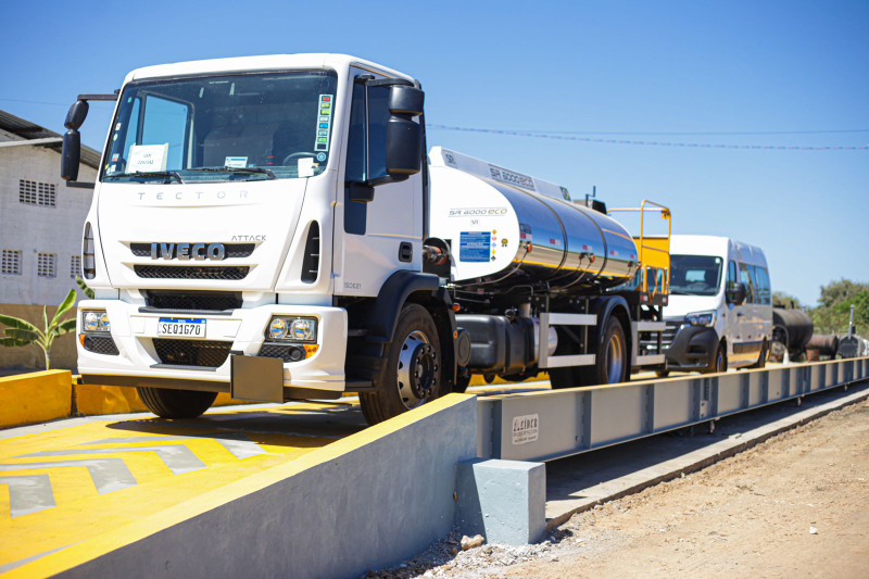 Prefeitura entrega reforma da Usina de Asfalto de Teresina