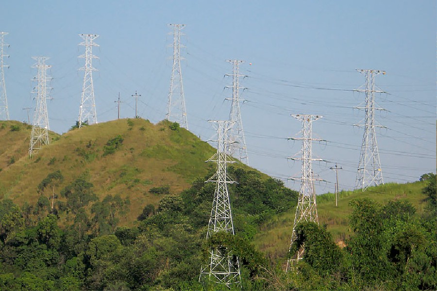 Prévia da inflação de maio desacelera para 0,59% influenciada pela queda na energia elétrica