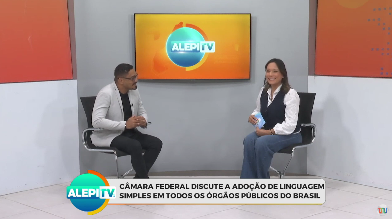 Professor explica sobre projeto que trata da Política Nacional de Linguagem Simples