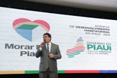 Rafael apresenta programa Morar Bem Piauí