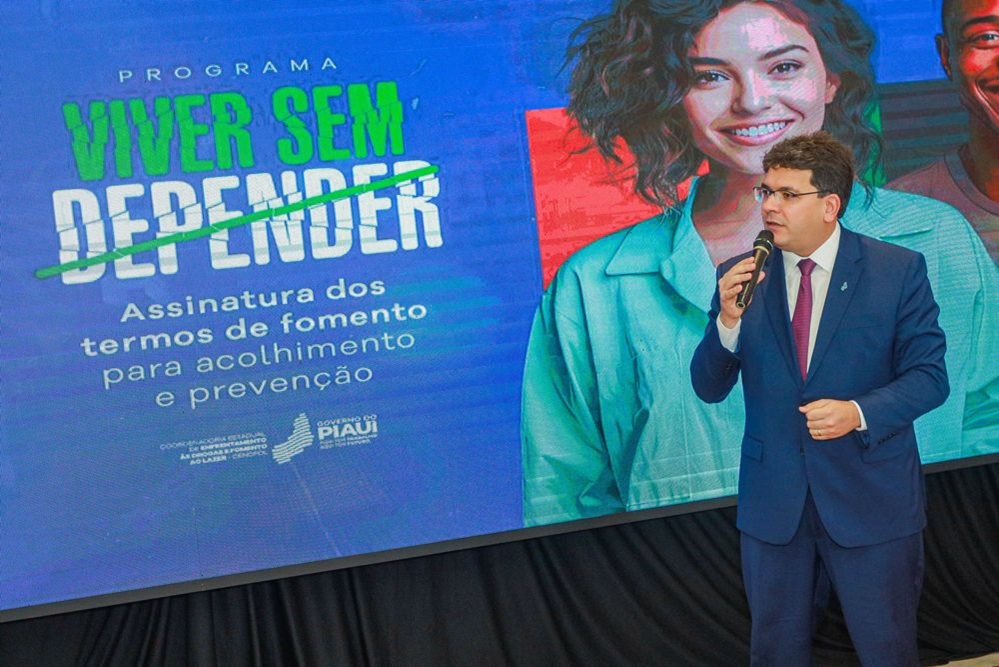 Rafael Fonteles lança Programa Viver Sem Depender