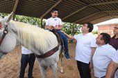 Rafael inaugura Centro de Equoterapia e Ponte do Tabuleiro