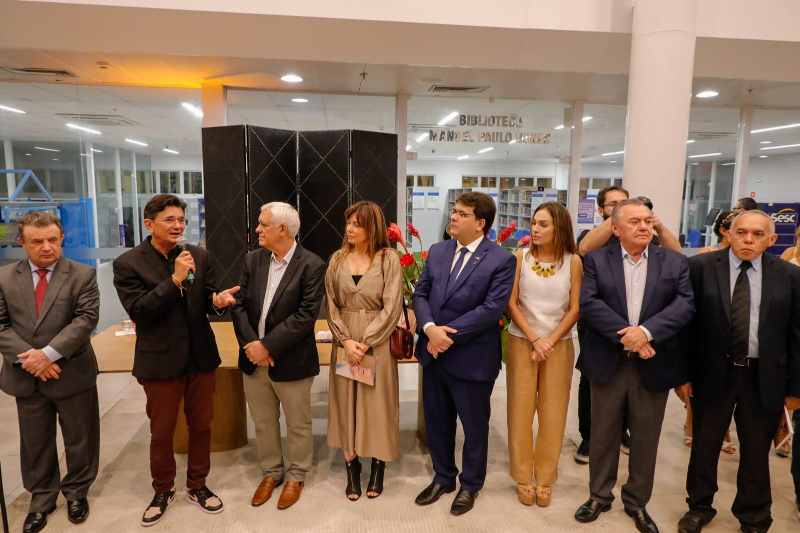 Rafael participa do lançamento de livro sobre Themístocles Filho