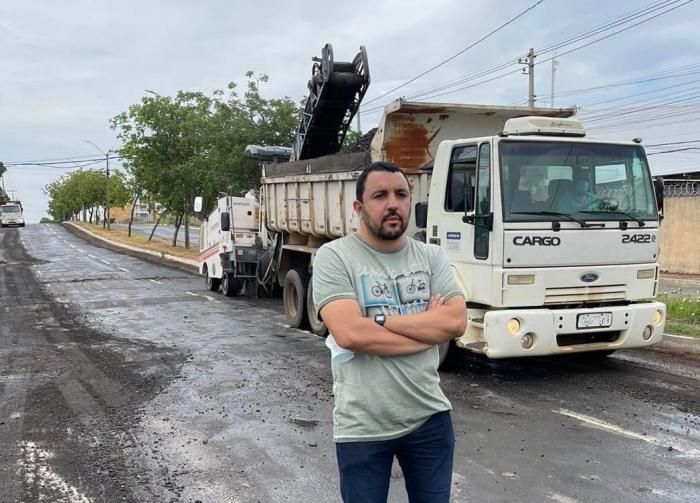 Recuperação asfáltica da avenida Zequinha Freire será concluída nesta segunda (21)