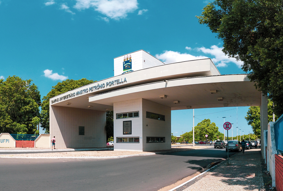 Reitor Gildásio Guedes detalha investimentos do PAC em campi da UFPI