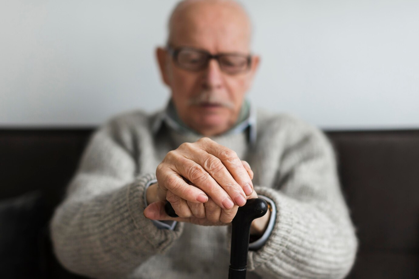 Saiba a diferença entre Alzheimer e Demência