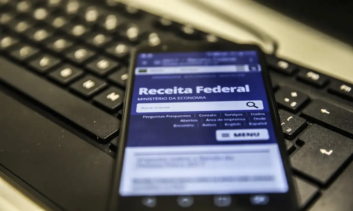 Sebrae e Receita Federal detalham o que vai mudar no CNPJ e na nota fiscal eletrônica em 2026