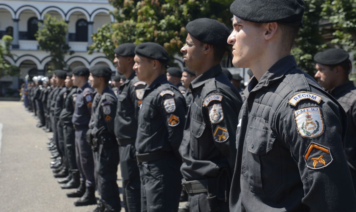 Senado aprova MP que facilita compra de casa própria por policiais