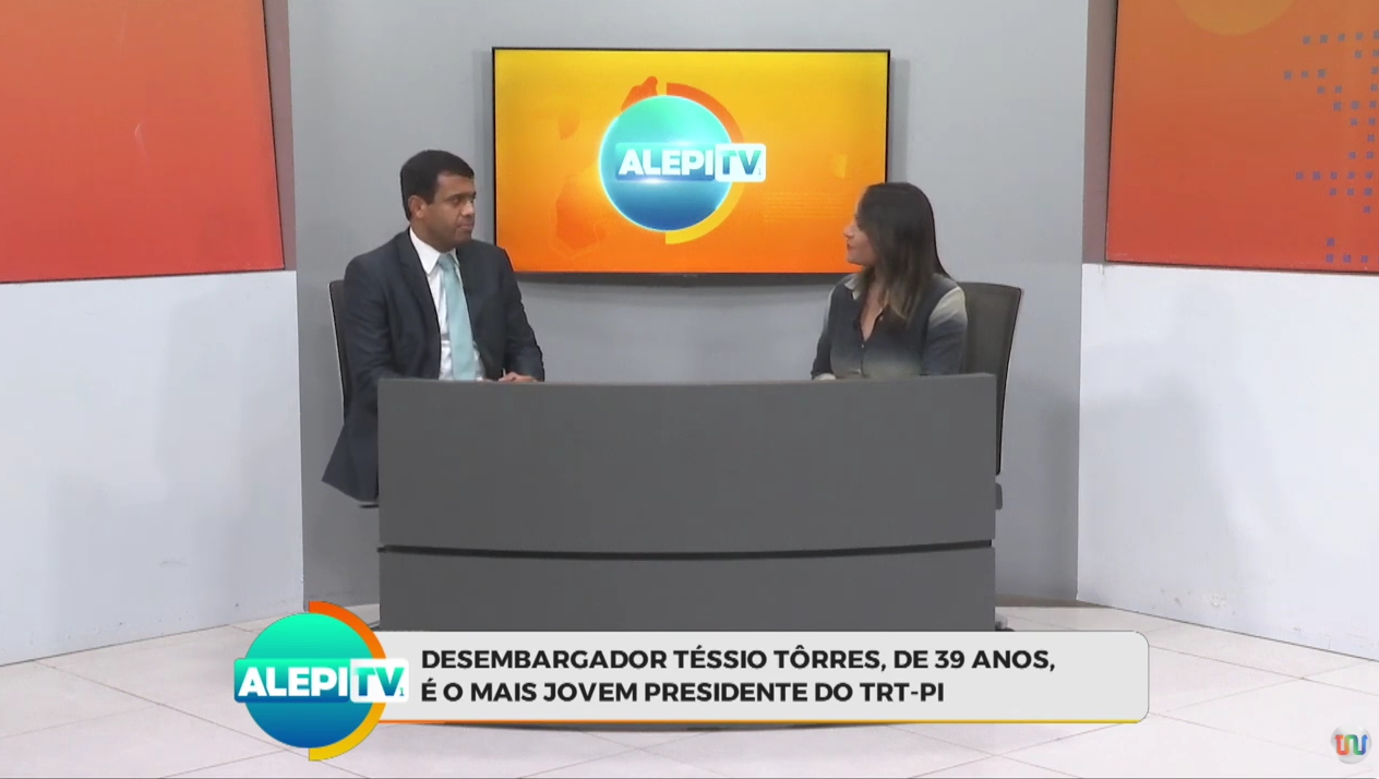 Téssio Tôrres: O mais jovem presidente do TRT-PI é entrevistado no Alepi TV 