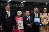 TJ-PI homenageia Regina Sousa e Dr. Pessoa