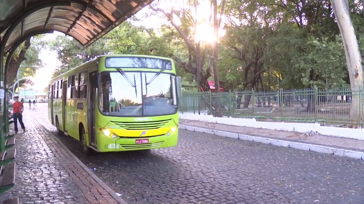 Transporte Público de Teresina tem aumento na frota de ônibus após ajustes da STRANS