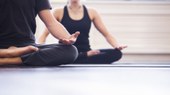 Yoga e sono: como a prática pode ajudar a combater a insônia